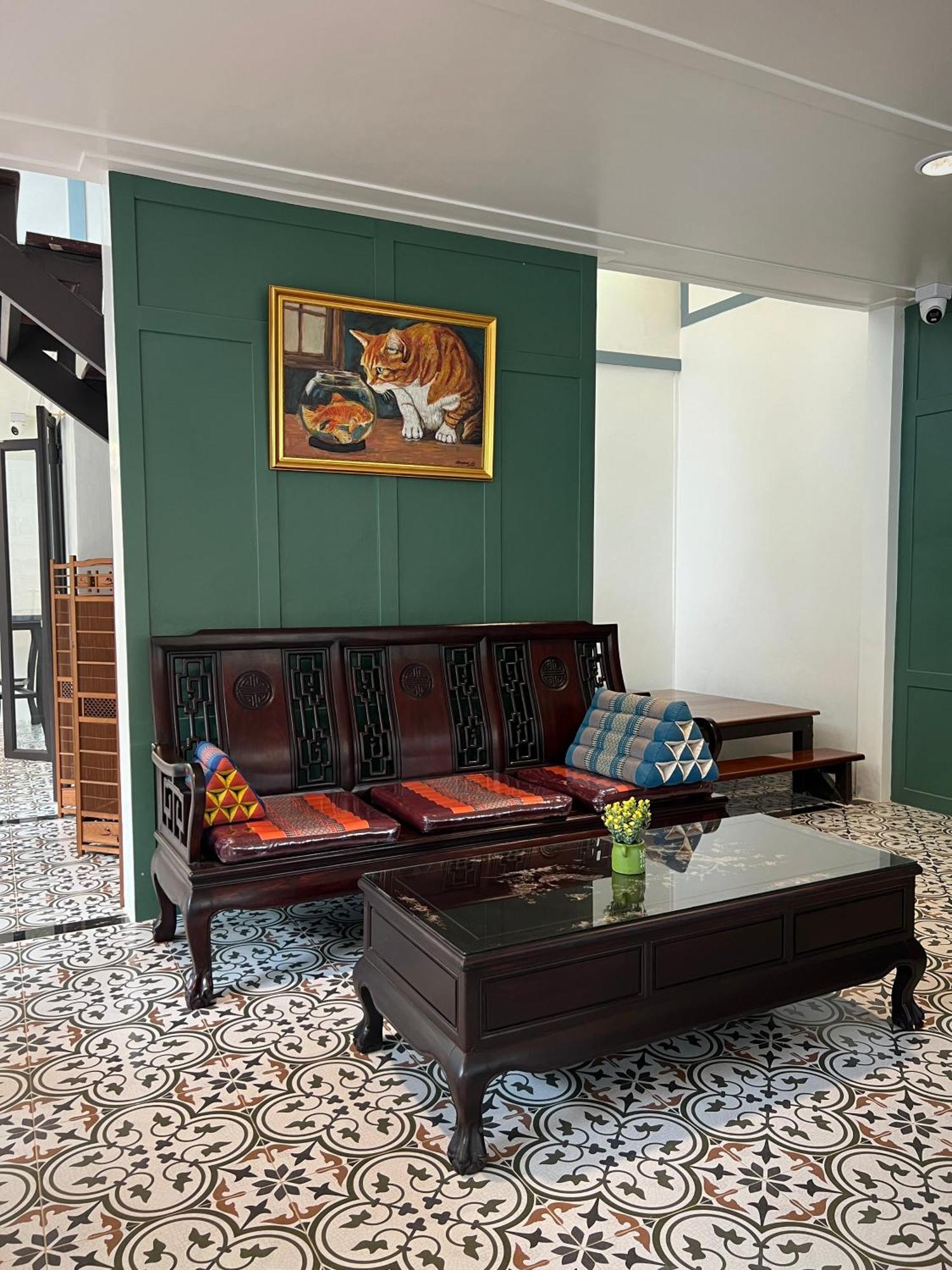 Hotel Baan Debtida Bangkok Esterno foto