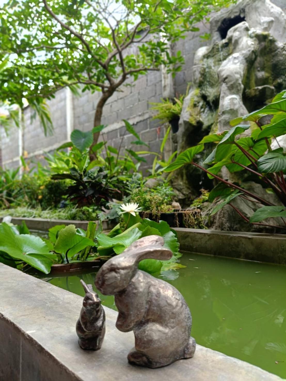 Hotel Baan Debtida Bangkok Esterno foto